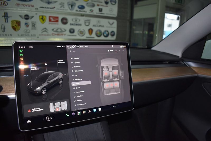 Tesla Model Y bild 14