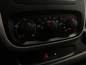 Opel Vivaro bild 17