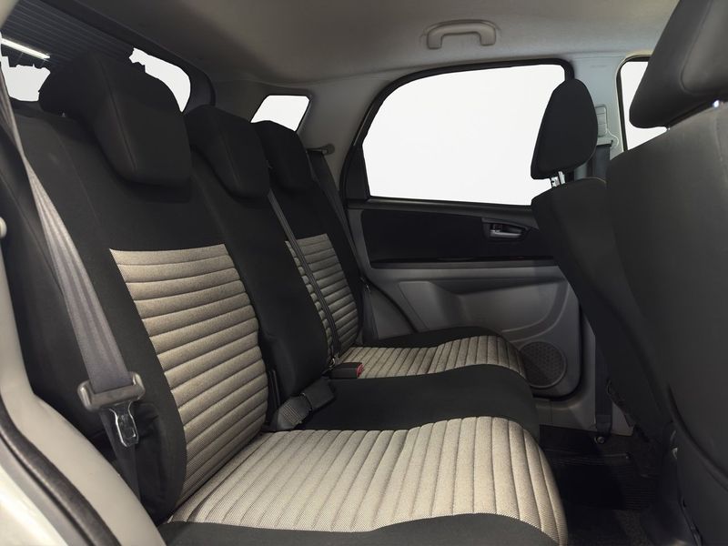 Suzuki SX4 bild 13