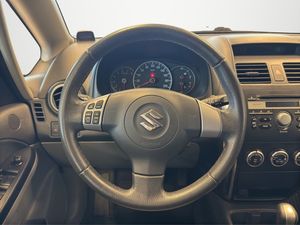 Suzuki SX4 bild 14