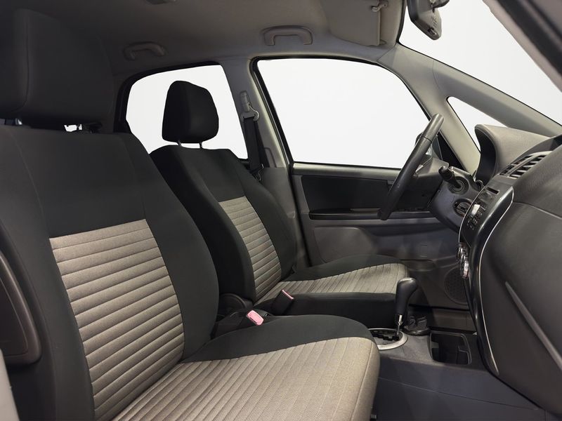 Suzuki SX4 bild 12