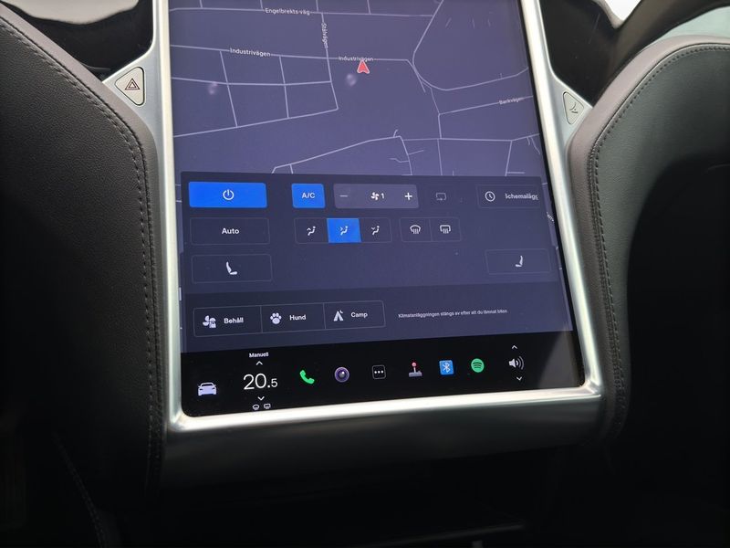 Tesla Model S bild 19