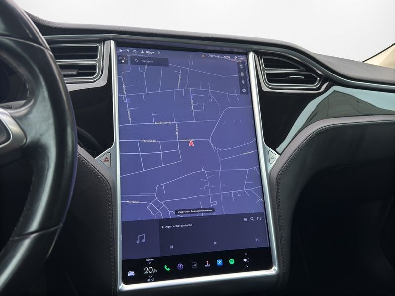 Tesla Model S bild 16