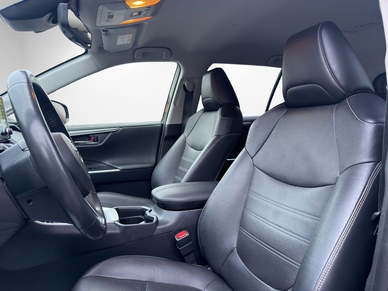 Toyota RAV4 bild 9