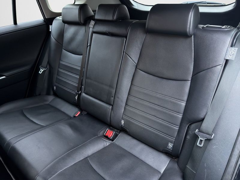 Toyota RAV4 bild 13