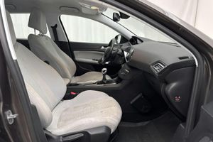 Peugeot 308 bild 7