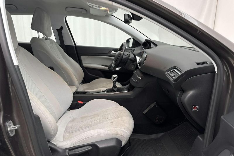 Peugeot 308 bild 7