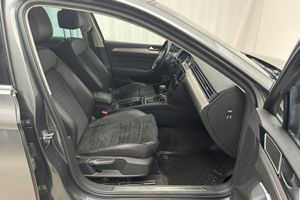 Volkswagen Passat bild 7