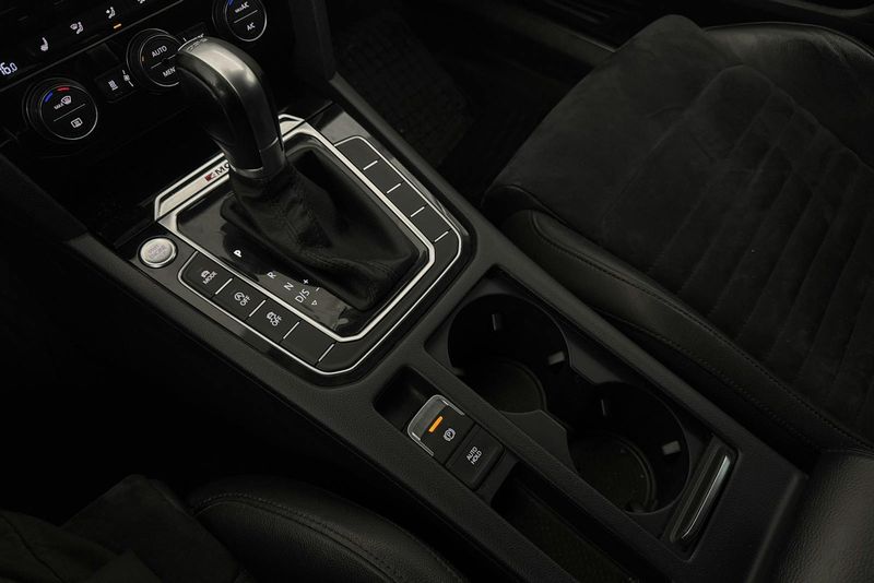 Volkswagen Passat bild 14