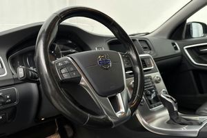 Volvo S60 bild 12
