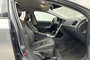 Volvo S60 bild 7