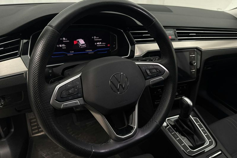 Volkswagen Passat bild 16