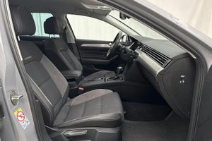 Volkswagen Passat bild 7