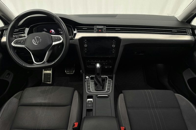 Volkswagen Passat bild 6