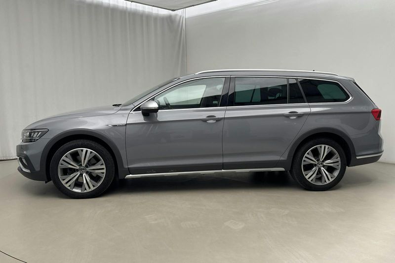 Volkswagen Passat bild 2