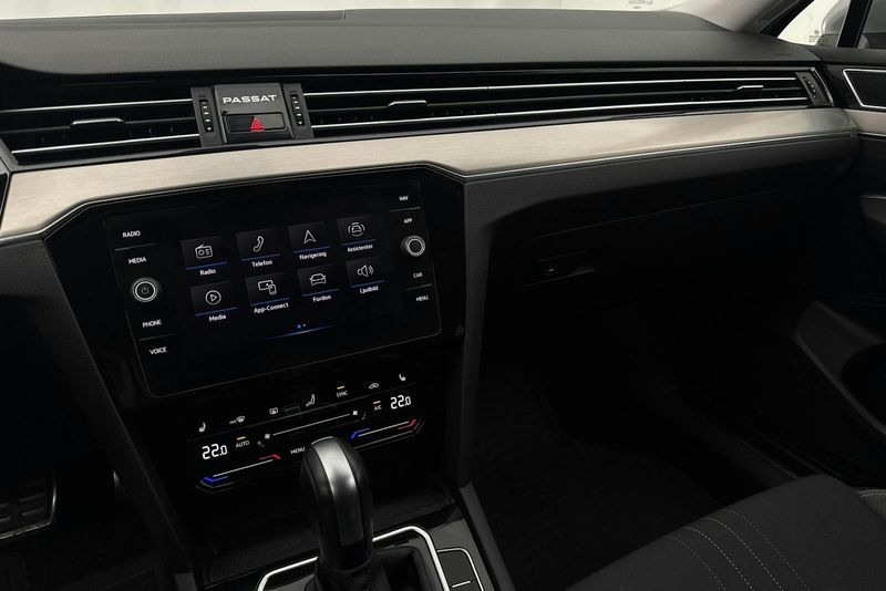 Volkswagen Passat bild 13