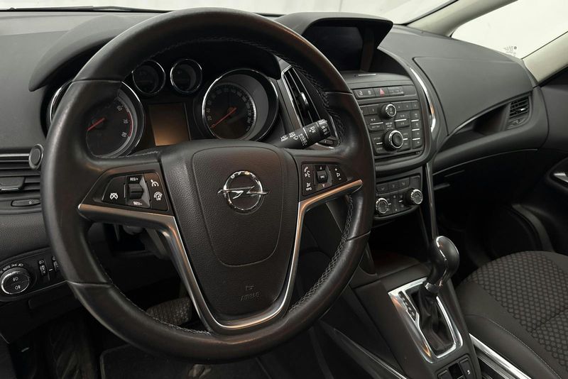 Opel Zafira bild 16