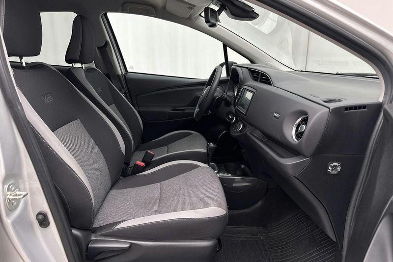Toyota Yaris bild 7