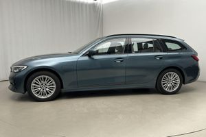 BMW 330 bild 2