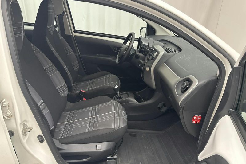 Peugeot 108 bild 7