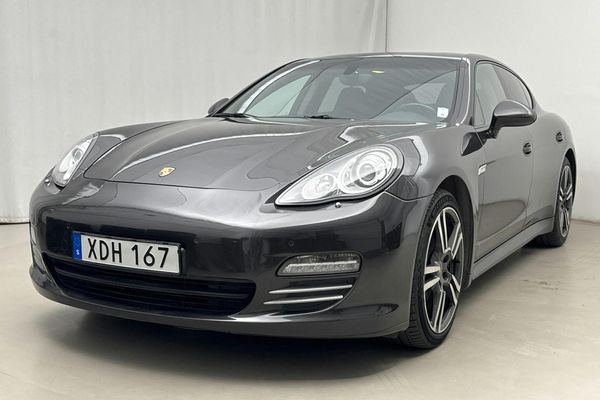 Porsche Panamera 4 (300hk) - 2012