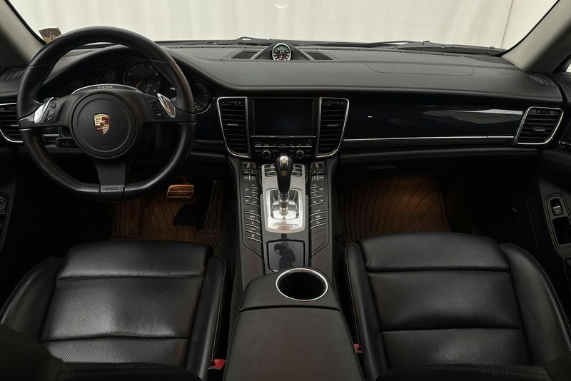 Porsche Panamera bild 6