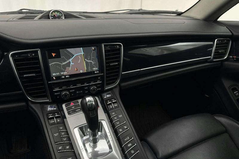 Porsche Panamera bild 15