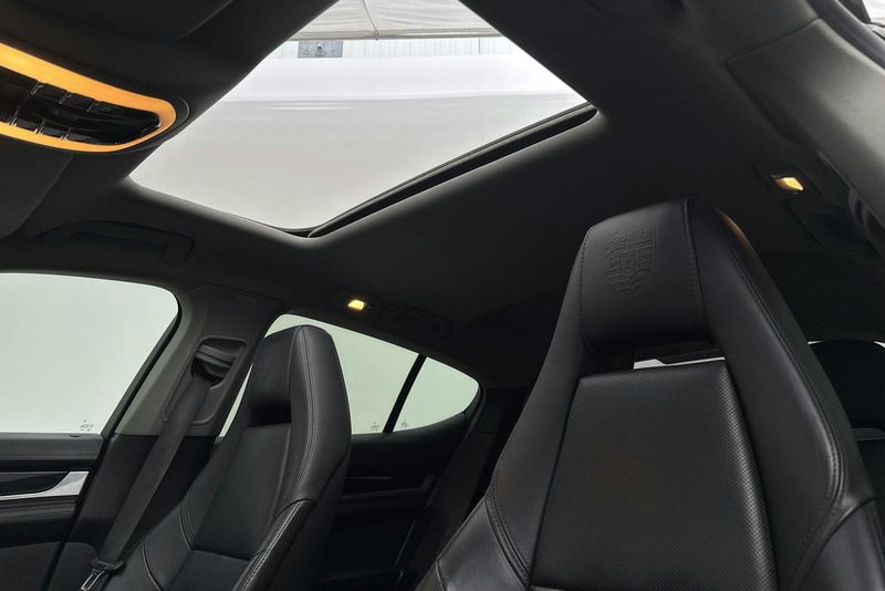 Porsche Panamera bild 14