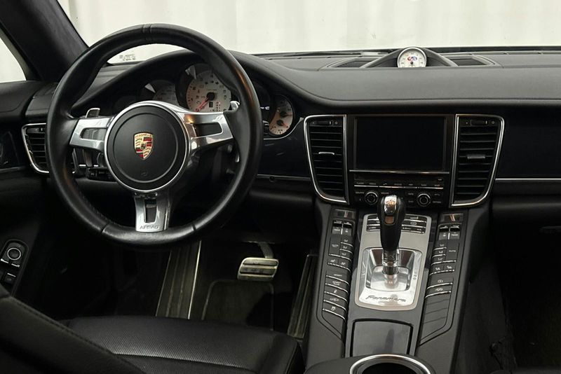 Porsche Panamera bild 12