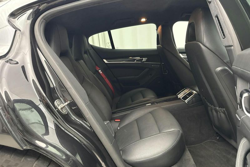 Porsche Panamera bild 8