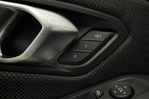 BMW 330 bild 16