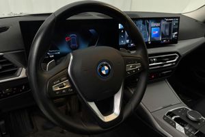 BMW 330 bild 15