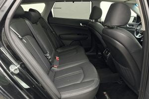 Kia Optima bild 8