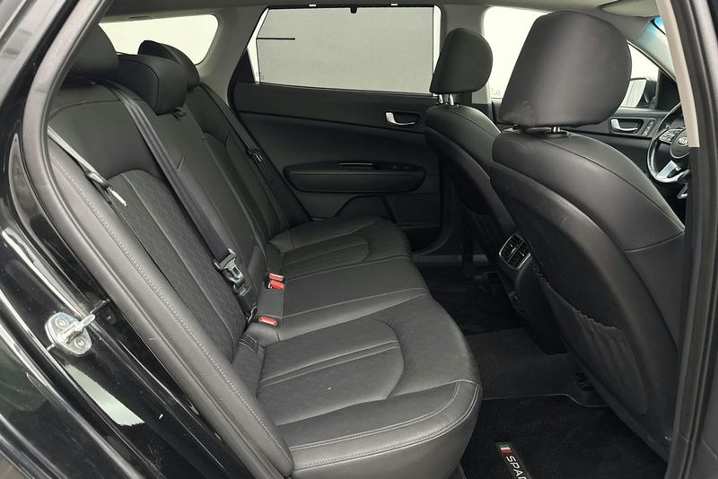 Kia Optima bild 8