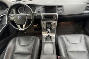 Volvo V60 bild 6