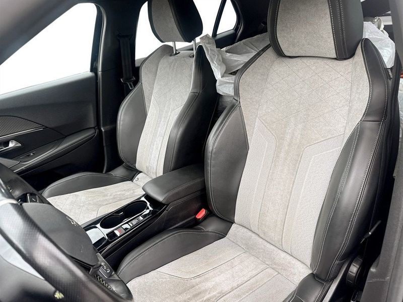 Peugeot e-2008 bild 5