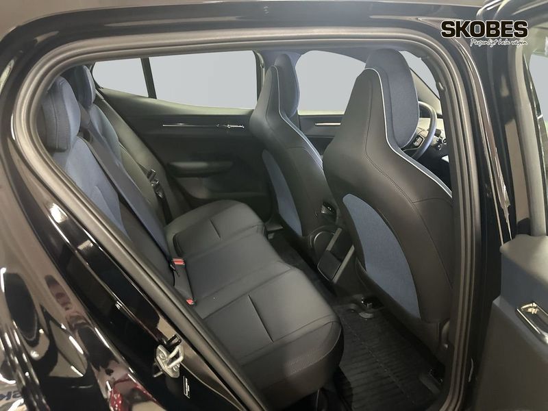 Volvo EX30 bild 18