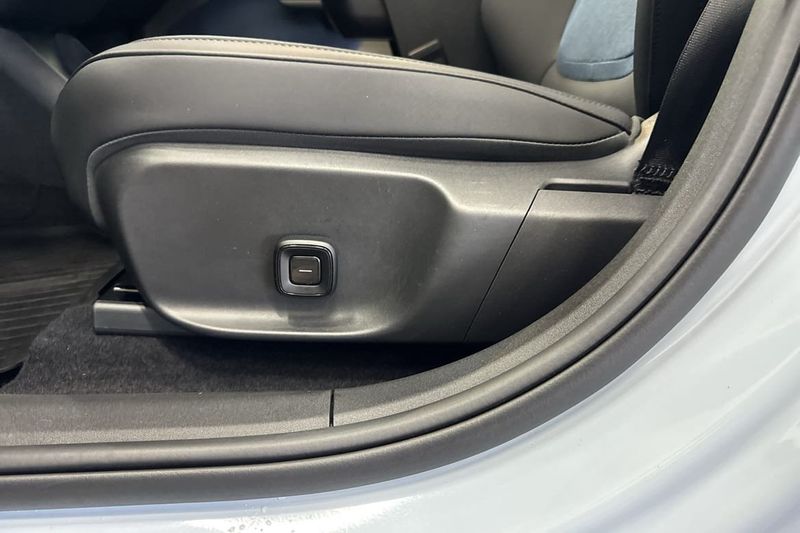 Volvo EX30 bild 19