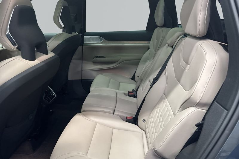 Volvo EX90 bild 7