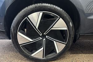 Volvo EX90 bild 16