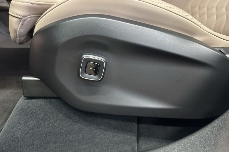 Volvo EX90 bild 19