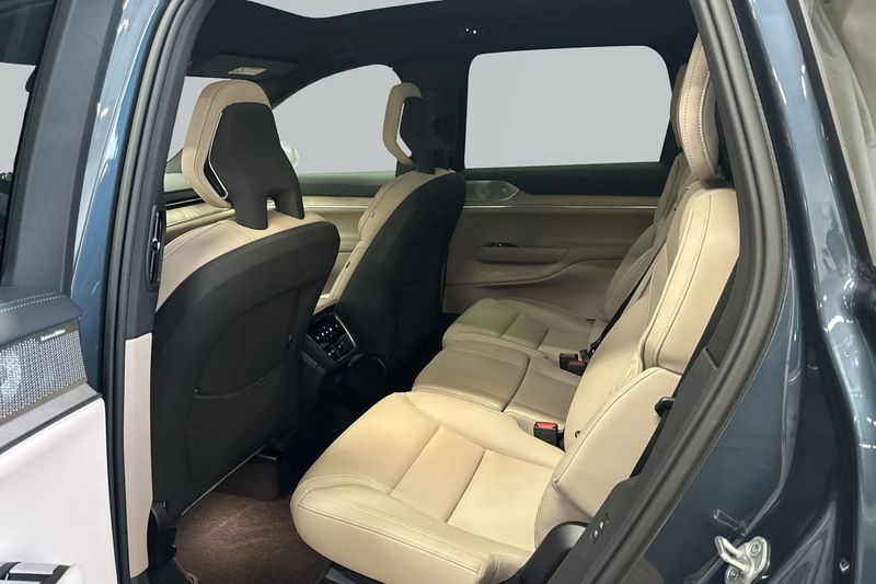 Volvo EX90 bild 7