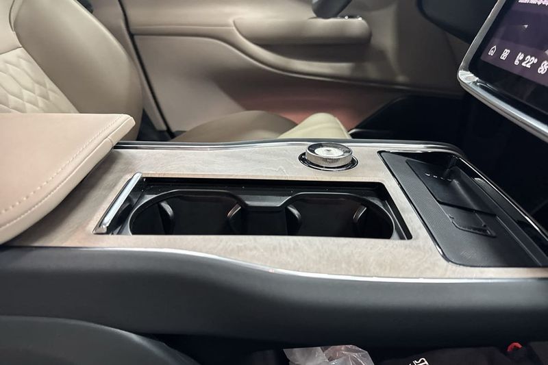 Volvo EX90 bild 22