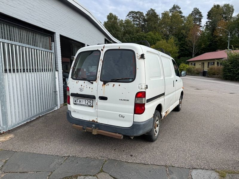 Toyota Hiace bild 3