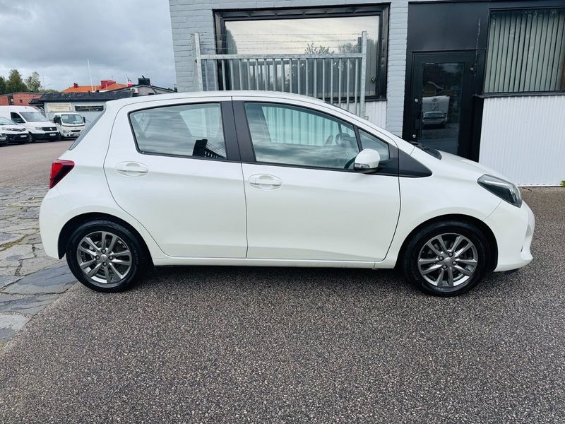 Toyota Yaris bild 10
