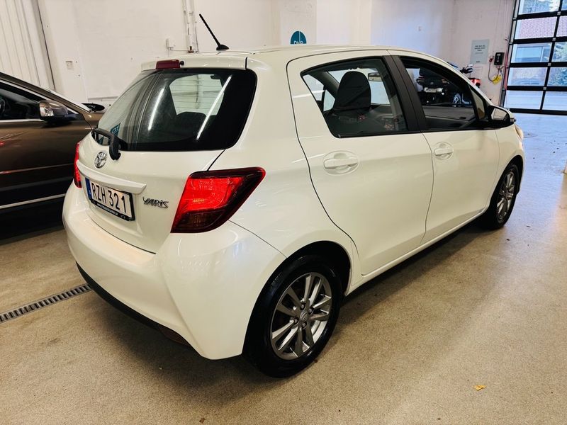 Toyota Yaris bild 15