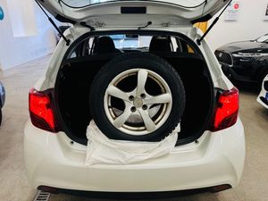 Toyota Yaris bild 12