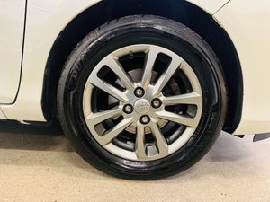 Toyota Yaris bild 11