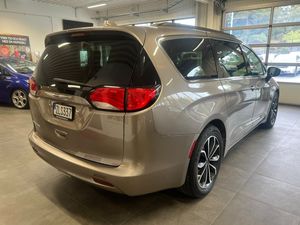 Chrysler Pacifica bild 7