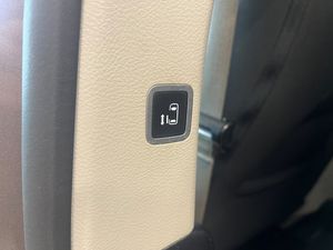 Chrysler Pacifica bild 19